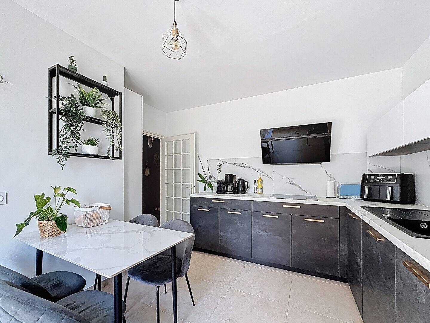 Maison à vendre, 100m², SAINT JEAN DE NIOST