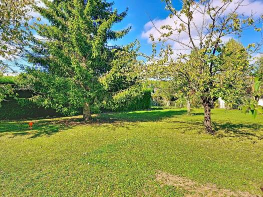 Terrain à vendre 80 000 € 950 m² de terrain Vexin-sur-Epte 27630