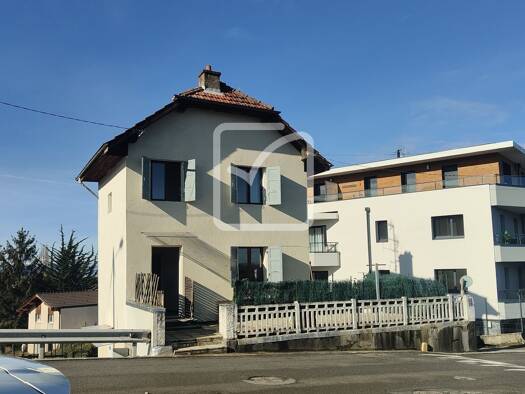 Maison à vendre 249 000 € 4 pièces 2 chambres 65 m² Cités Thonon-les-Bains 74200