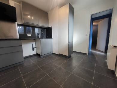 Appartement à louer 663 € 1 pièce 21 m² RDC La Plaine Montesson 78360