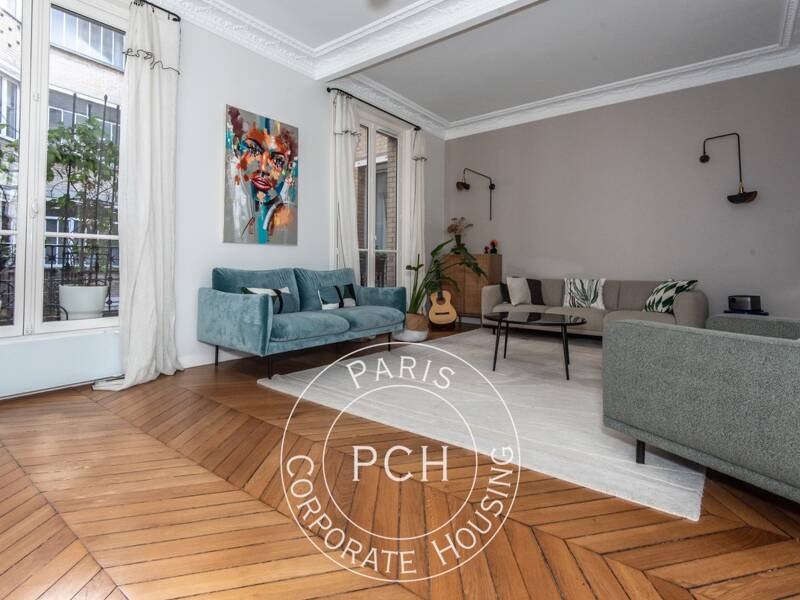 Maison à louer, 85m², PARIS 18E