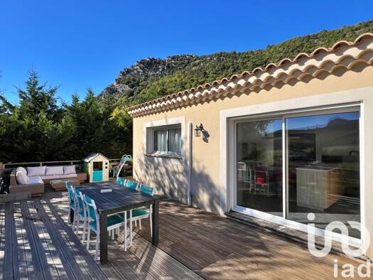 Maison de plain-pied à vendre 274 000 € 4 pièces 3 chambres 92 m² 626 m² de terrain Beauvoisin 26170
