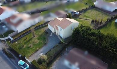 Maison à vendre 278 000 € 5 pièces 3 chambres 96 m² 1 268 m² de terrain La Chaize Giraud 85220