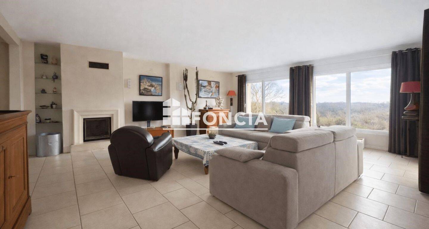 Maison à vendre, 218m², EQUEMAUVILLE