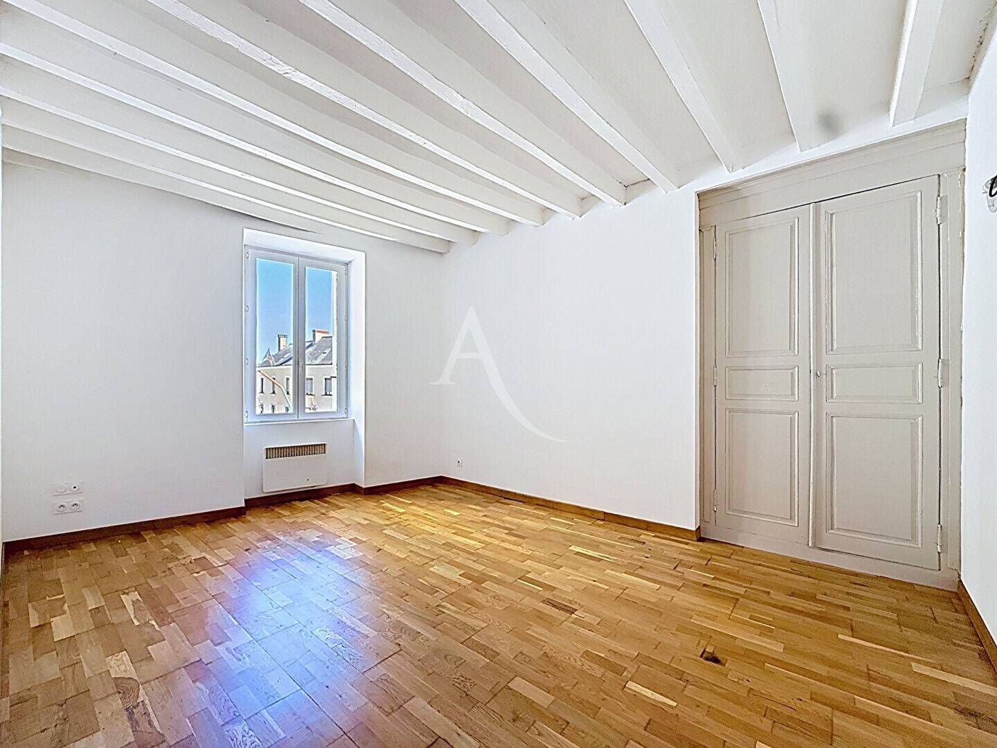 Maison à louer, 104m², LA BAZOUGE DE CHEMERE