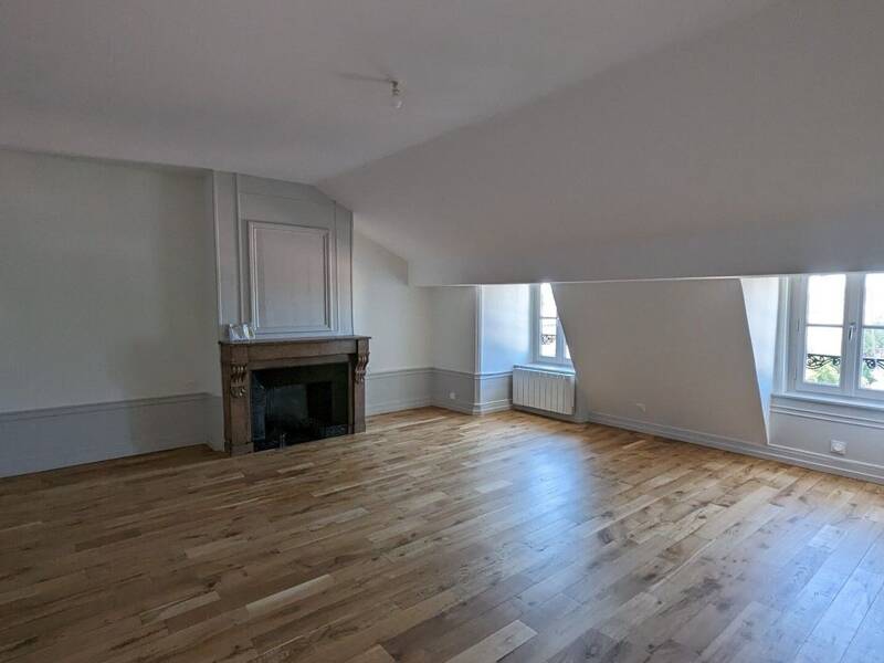 Maison à louer, 87m², LYON 2E