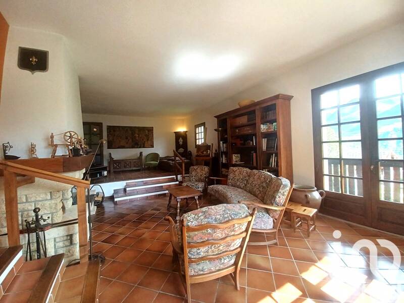 Maison à vendre, 221m², AURIS