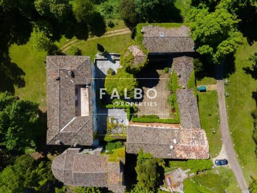 Château à vendre 3 725 000 € 40 pièces 13 chambres 1 563,3 m² Anduze 30140