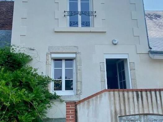 Maison à vendre 98 290 € 3 pièces 2 chambres 60 m² 100 m² de terrain Sud Vineuil 41350
