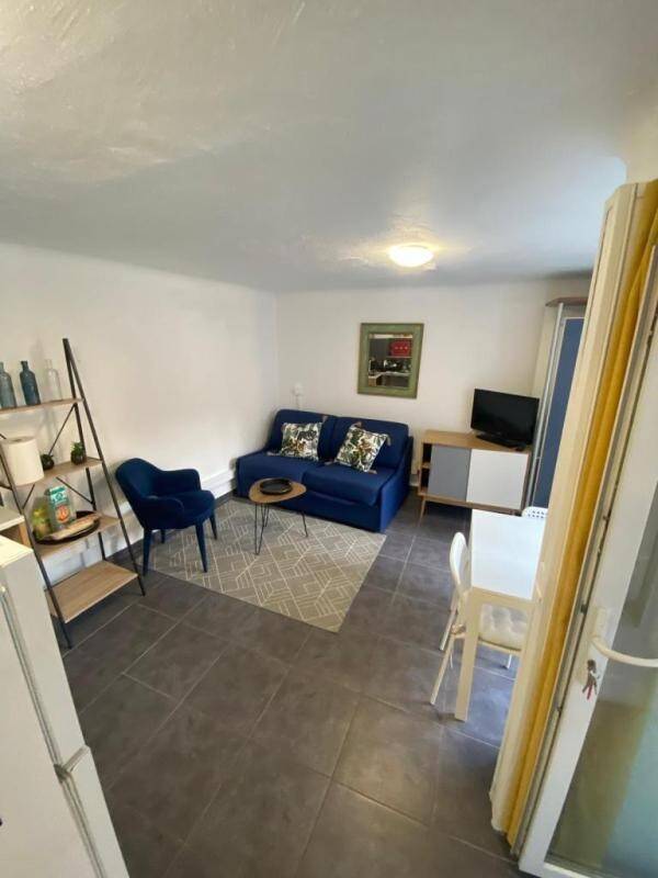 Maison à louer, 17m², CANNES
