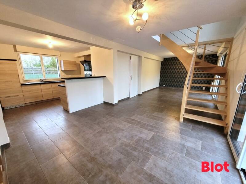 Maison à louer, 110m², MELESSE