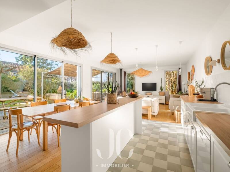 Maison à vendre, 188m², TASSIN LA DEMI LUNE