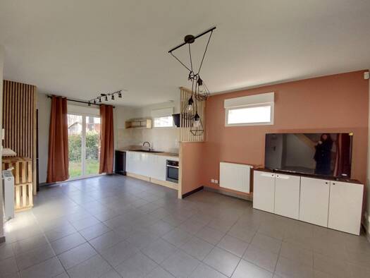 Maison à louer 1 482 € 4 pièces 3 chambres 85 m² Seilh 31840