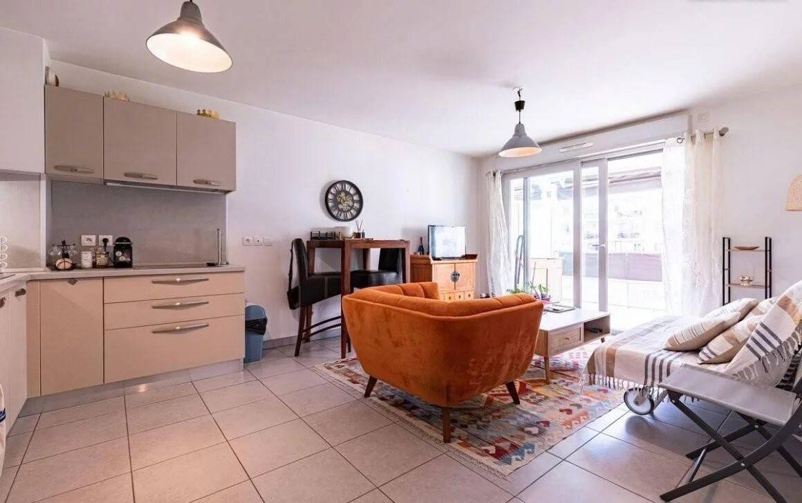 Maison à louer, 45m², JUAN LES PINS