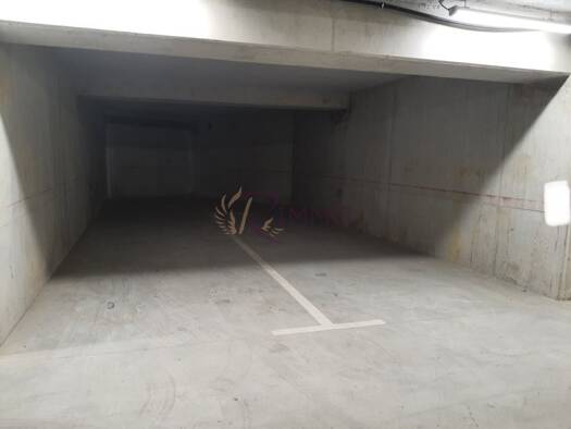 Parking à louer 90 € Les Milles Aix-en-Provence 13100