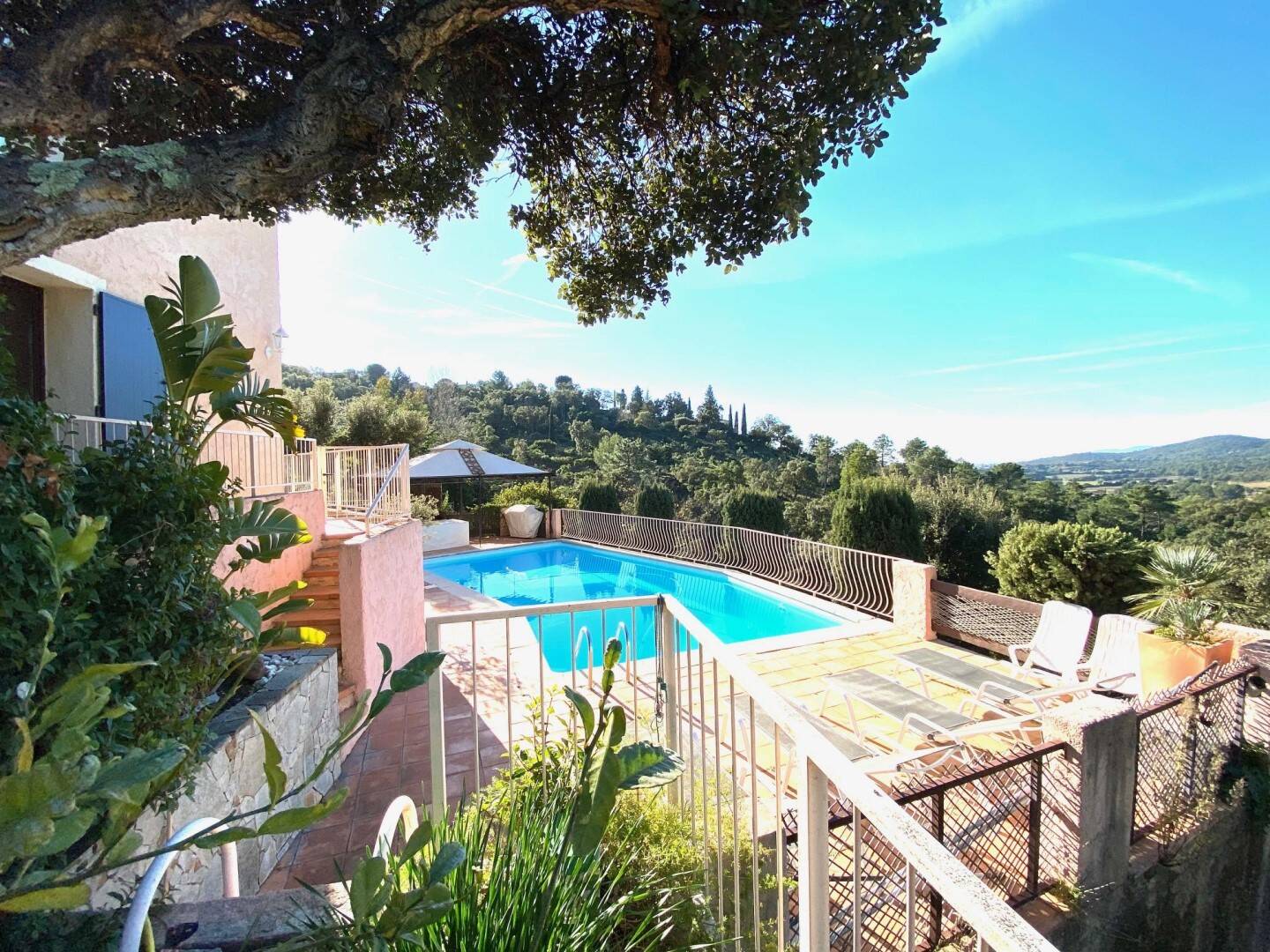 Maison à vendre, 220m², LA LONDE LES MAURES