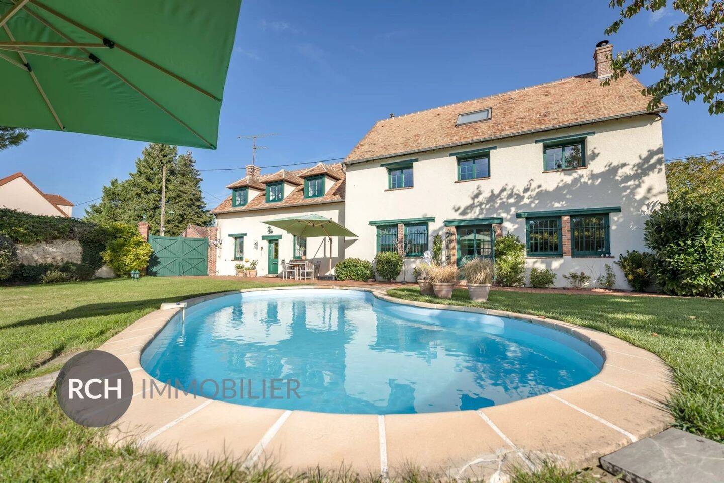 Maison à vendre, 200m², HOUDAN