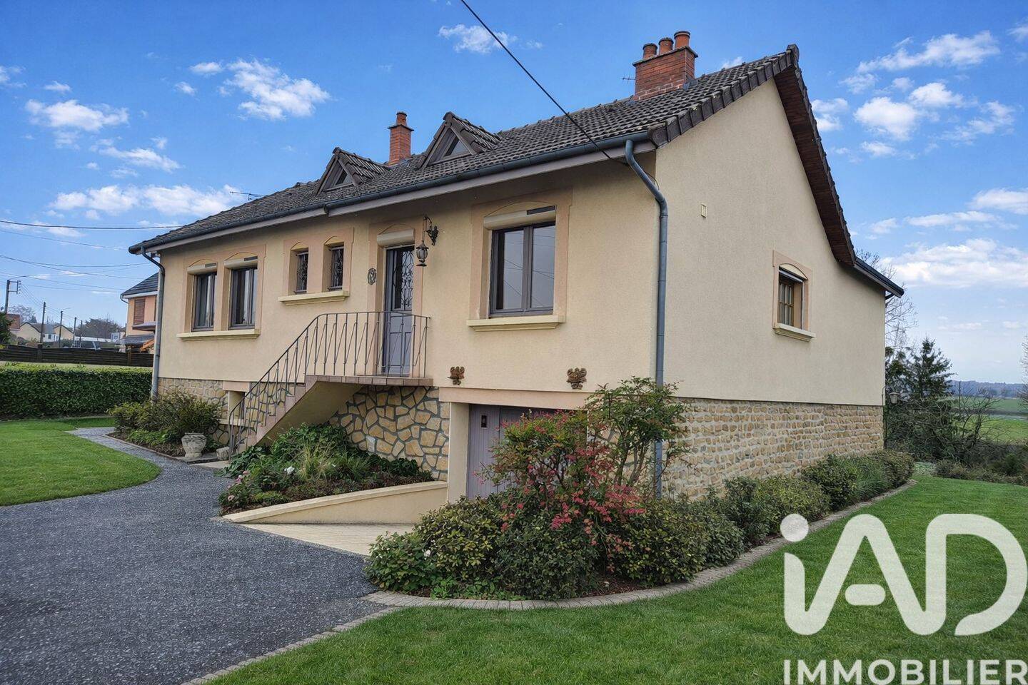 Maison à vendre, 150m², VIVIER AU COURT