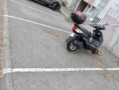 Garage/Stationnement à louer 77 € 9 m² Marseille 11ème 13011
