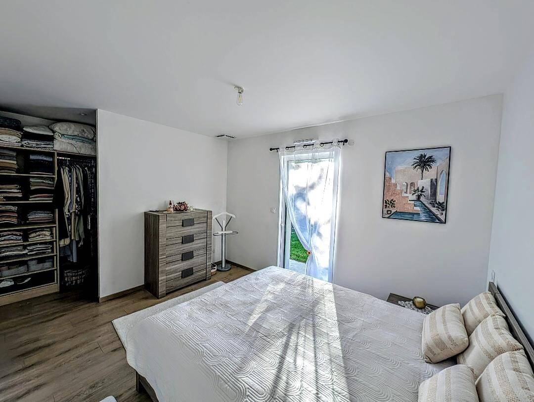 Maison à vendre, 138m², MONTAMISE