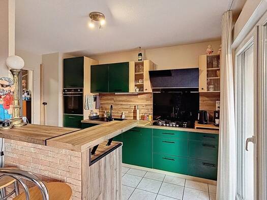 Appartement à vendre 329 000 € 3 pièces 2 chambres 66,4 m² RDC/3 Nord Vétraz-Monthoux 74100