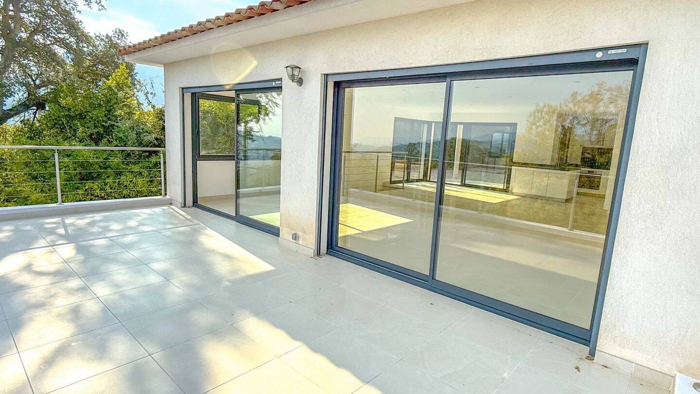 Maison à vendre, 115m², LES ADRETS DE L'ESTEREL