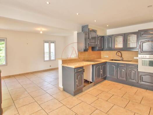 Duplex à vendre 320 000 € 4 pièces 3 chambres 80,19 m² Étage 1/2 Italie-Jacotot Aix-les-Bains 73100