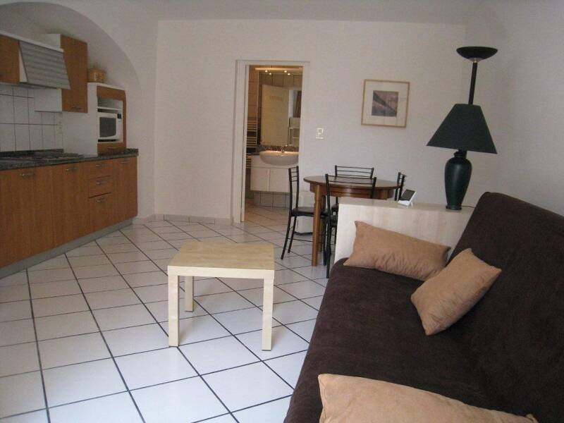 Maison à louer, 26m², SAINT MITRE LES REMPARTS