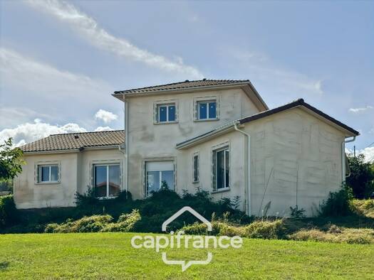 Maison à vendre 345 000 € 8 pièces 4 chambres 170 m² 1 220 m² de terrain Beausemblant 26240