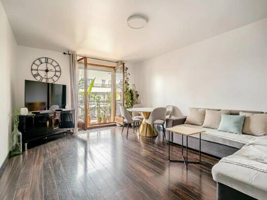 Appartement à vendre 245 000 € 1 pièce 2 chambres 73 m² Étage 2/3 Vert Galant Villepinte 93420