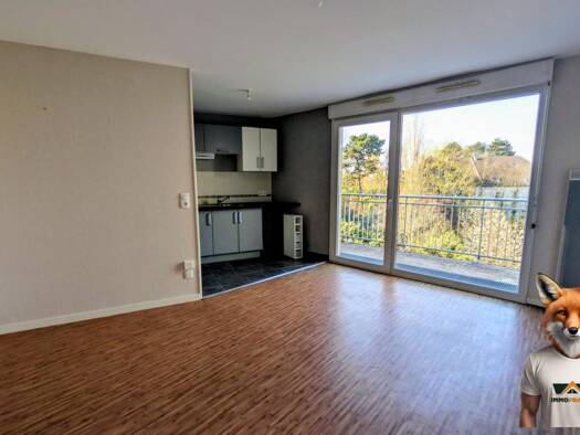 Appartement à louer 730 € 3 pièces 2 chambres 54,1 m² Étage 4/4 Butte - Grette Besançon 25000