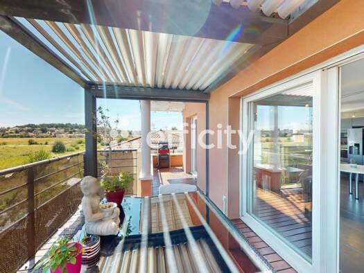 Appartement à vendre 399 000 € 5 pièces 4 chambres 108 m² Étage 2/2 Azieu Genas 69740