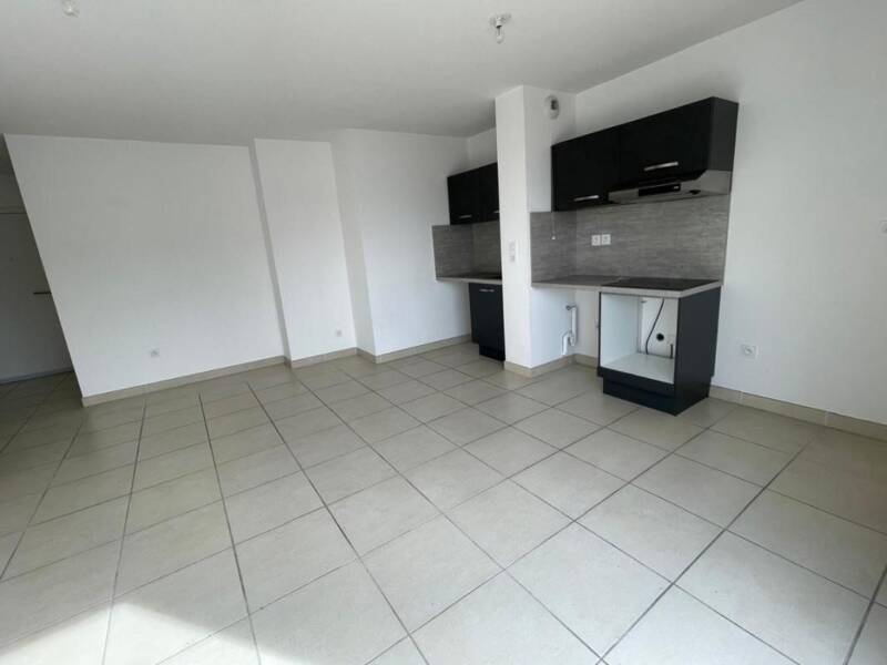 Maison à louer, 66m², PRADES LE LEZ