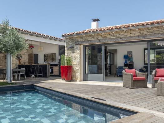 Villa à vendre 1 990 000 € 1 pièce 6 chambres 249 m² 626 m² de terrain Rivedoux-Plage 17940