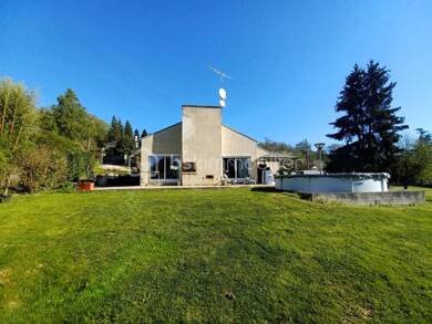 Maison à vendre 305 000 € 5 pièces 3 chambres 134 m² 3 000 m² de terrain Villeneuve-sur-Bellot 77510