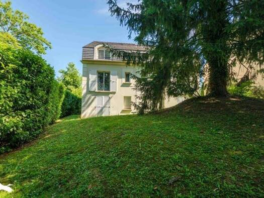 Appartement à vendre 223 000 € 3 pièces 2 chambres 67 m² Étage 2/2 La Chapelle Saint Jean Bois-d'Arcy 78390