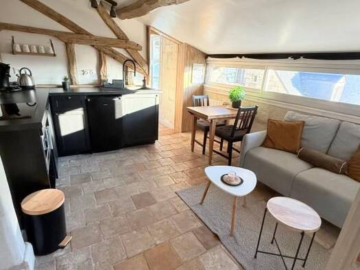 Immeuble à vendre 390 000 € 160 m² Chinon 37500