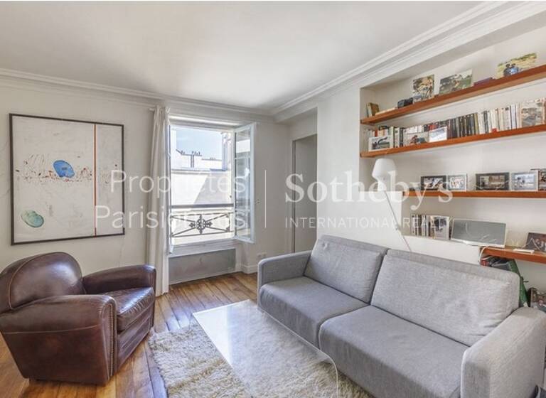 Appartement à louer 1 600 € 2 pièces 1<br/>chambre 30 m²<br/>superficie 4ème<br/>étage Monnaie Paris 6ème 75006