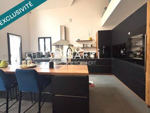 Maison à vendre 1 100 000 € 10 pièces 5 chambres 293 m² 5 081 m² de terrain Saint-Jean-aux-Bois 60350