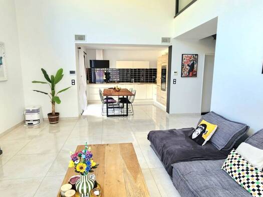 Maison à vendre 395 000 € 6 pièces 4 chambres 134 m² 303 m² de terrain Cassayet Narbonne 11100