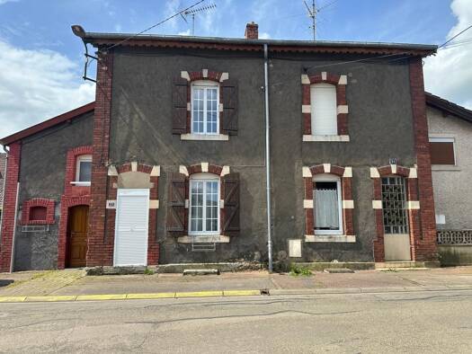 Maison à vendre 89 000 € 5 pièces 3 chambres 85 m² 341 m² de terrain Piennes 54490
