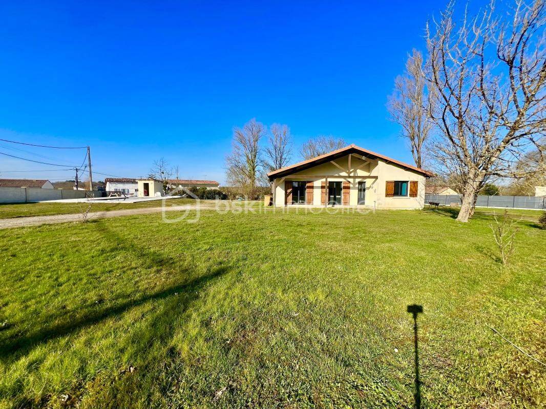 Maison à vendre, 150m², SAINT MARTIN DE LAYE
