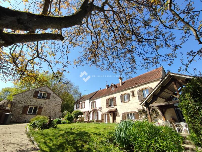 Maison à vendre, 350m², SAINT GERMAIN SUR MORIN