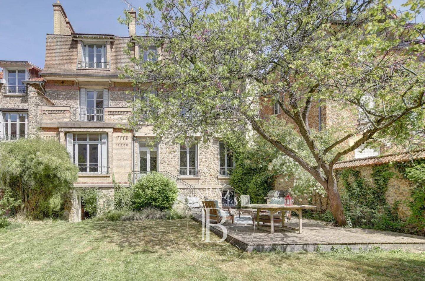 Maison à vendre, 380m², VERSAILLES