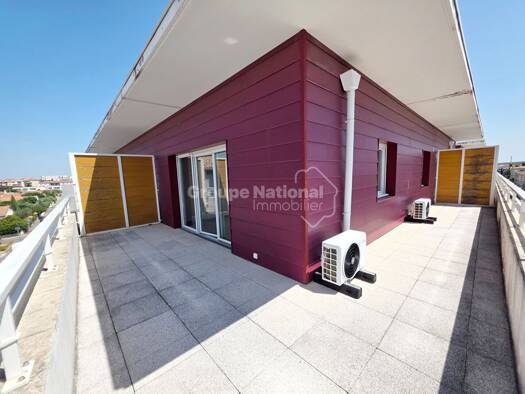 Appartement à vendre 179 900 € 2 pièces 1 chambre 43 m² Étage 3/3 Centre Miramas 13140