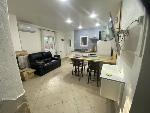 Appartement à louer - logement étudiant 720 € 2 pièces 1 chambre 60 m² Massillargues-Attuech 30140