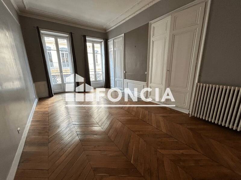 Maison à louer, 93m², LYON 7E