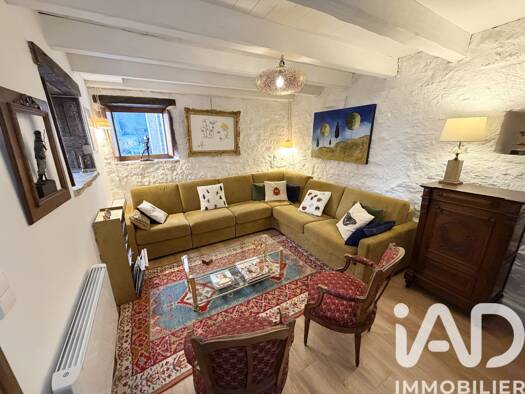 Maison de ville à vendre 345 000 € 8 pièces 5 chambres 140 m² 210 m² de terrain Cajarc 46160