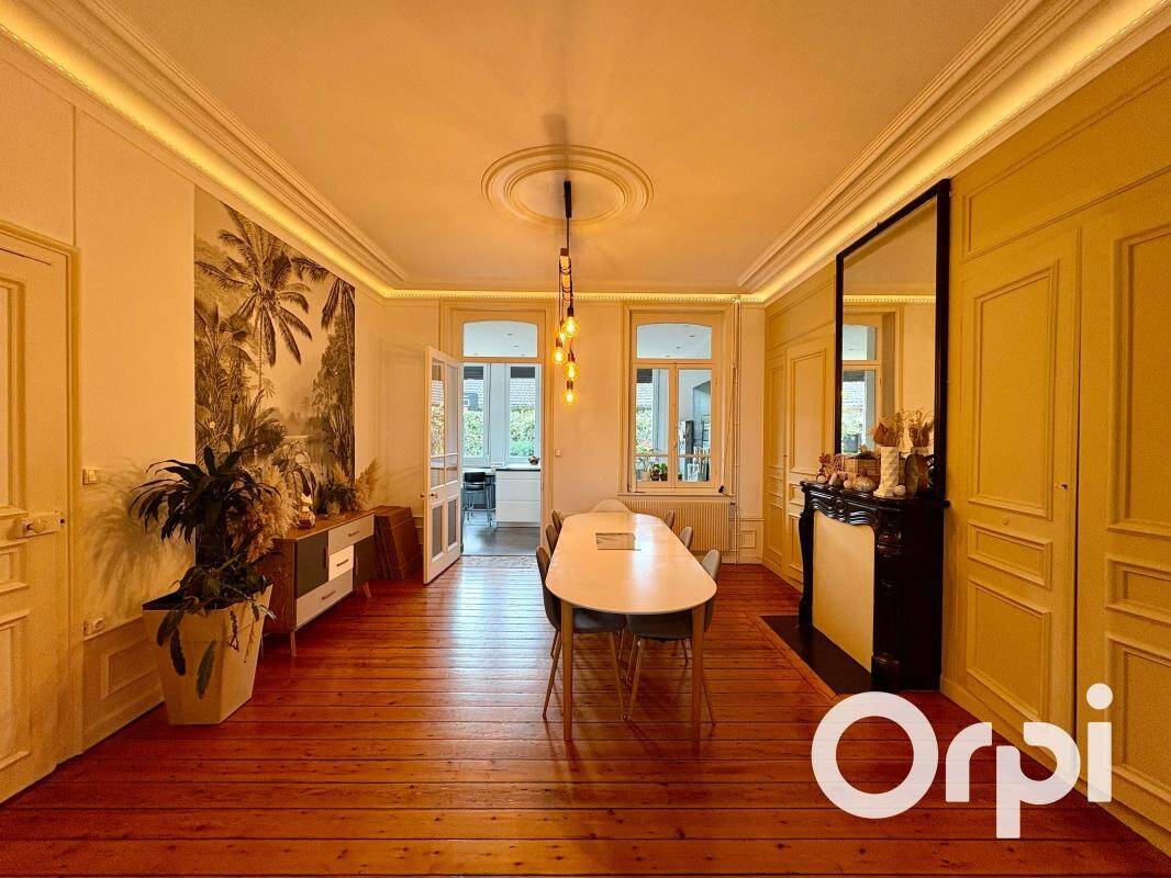 Maison à vendre, 335m², CALAIS