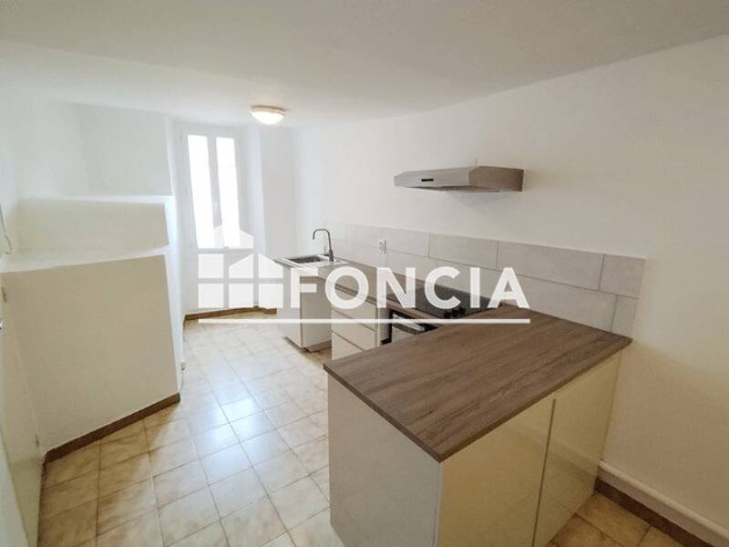 Maison à louer, 28m², HYERES